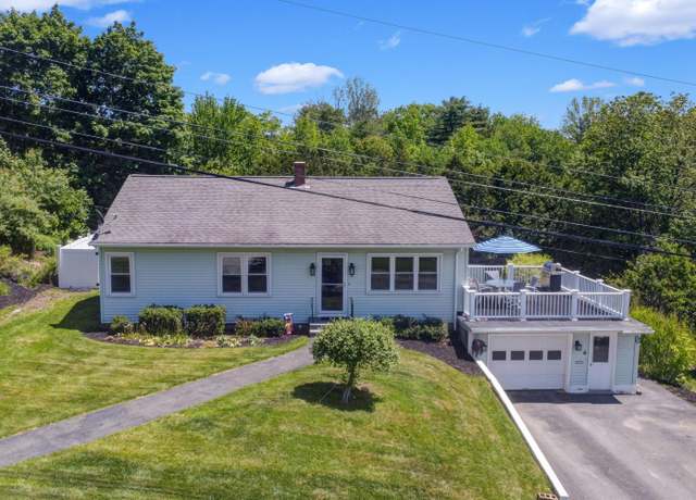 Property at 6 Goff Ave, Lewiston, ME 04240, 3 beds, 1 bath