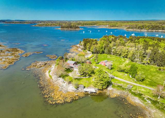 Property at 83 Weir Point Rd, Saint George, ME 04859, 6 beds, 1.5 baths