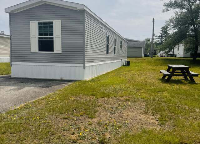 Property at 53 Larry Ln, Brunswick, ME 04011, 3 beds, 2 baths