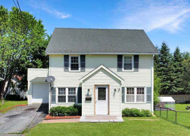 Property at 428 Park St, Madawaska, ME 04756, 3 beds, 1.5 baths