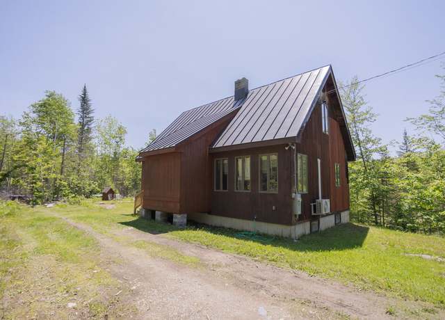 Property at 194 Lake St, New Vineyard, ME 04956, 2 beds, 1 bath
