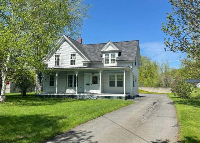 Property at 4 Blockhouse Rd, Fort Kent, ME 04743, 3 beds, 1.5 baths