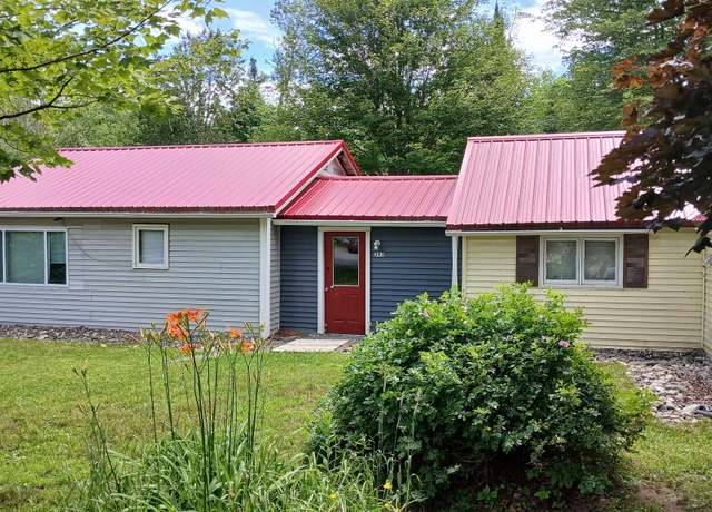 Property at 393 Lagrange Rd, Bradford, ME 04410, 4 beds, 1 bath
