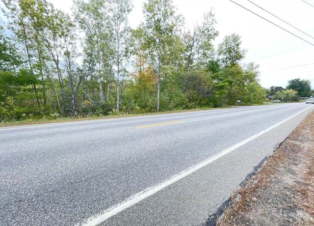 Property at 127 Holmes Rd, Scarborough, ME 04074