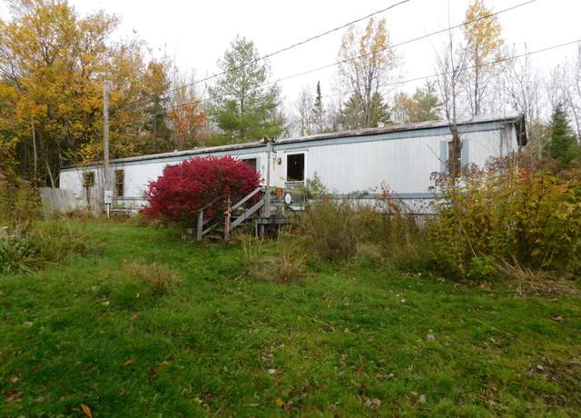 Property at 209 Middle Rd, Oakland, ME 04963, 3 beds, 2 baths