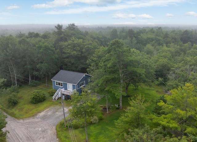 Property at 37 Granite Ledge Rd, Phippsburg, ME 04562, 4 beds, 1.5 baths