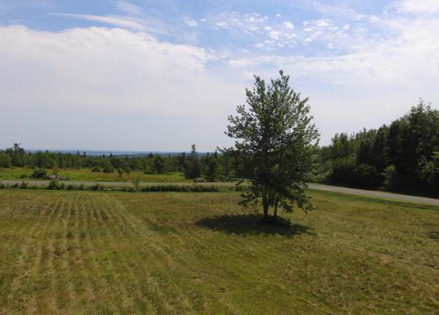 Property at 6 Overlook Dr, Stockton Springs, ME 04981