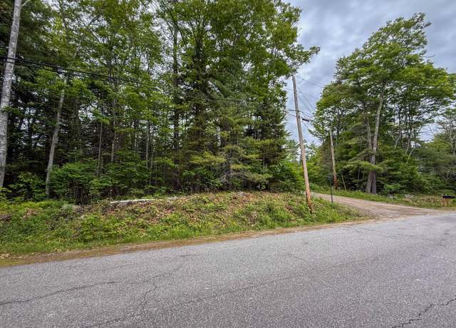 Property at 1 Pender Dr, Brunswick, ME 04011