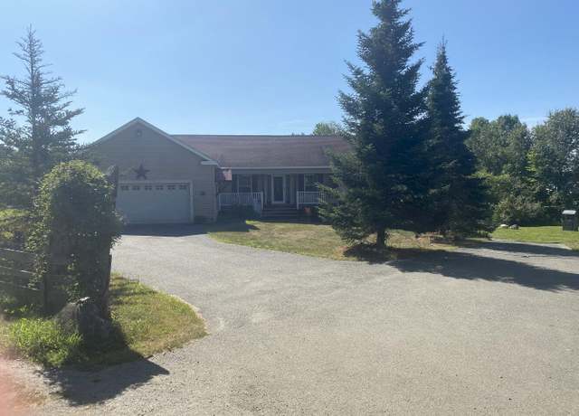 Property at 15 Kincaid Rd, Madison, ME 04950, 3 beds, 2 baths