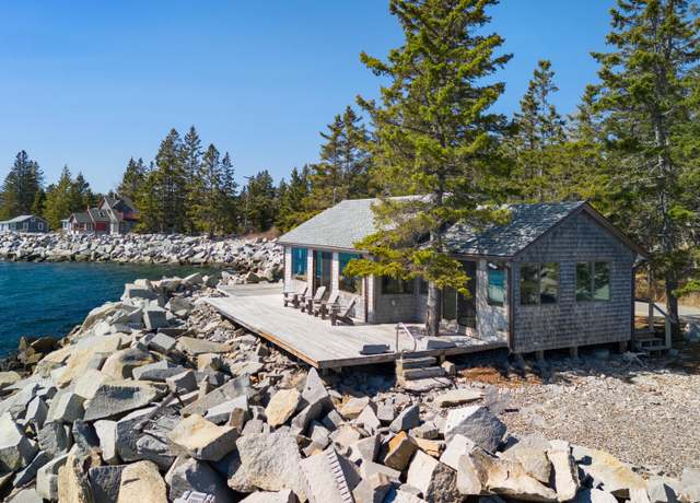 Property at 307 Island Rd, South Thomaston, ME 04858, 3 beds, 1 bath