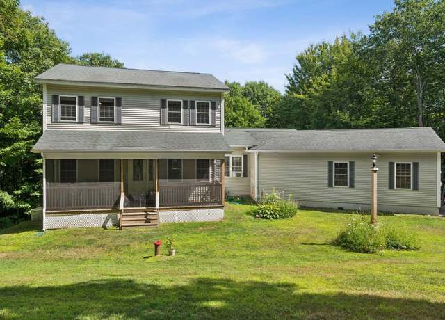 Property at 17 Lisa Rdg, Sidney, ME 04330, 3 beds, 4 baths