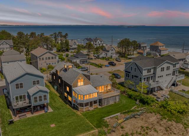 Property at 9 Riverside Ave, Saco, ME 04072, 2 beds, 2.5 baths