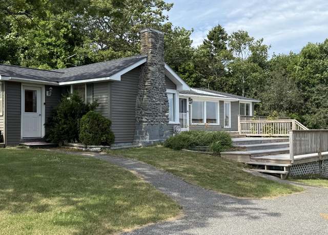 Property at 46 S Lubec Rd, Lubec, ME 04652, 1 bed, 1 bath