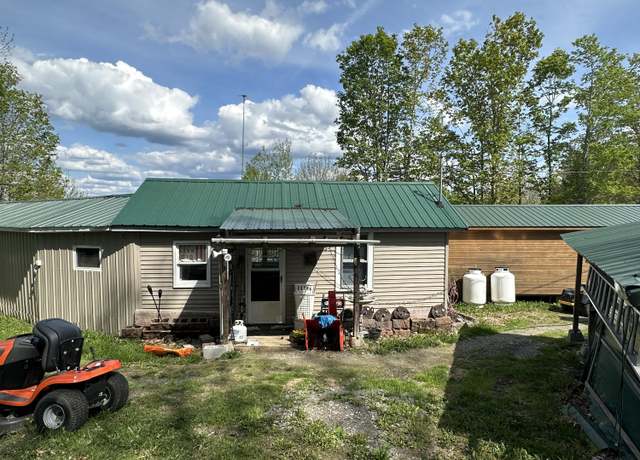 Property at 32 Nagle Ln, Weston, ME 04424, 1 bed, 1.5 baths