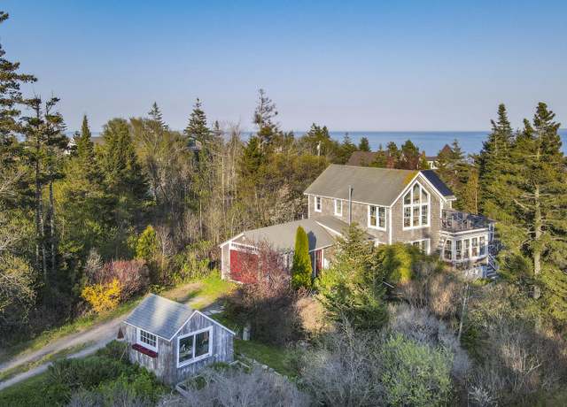 Property at 12 Cliff Rd, Bristol, ME 04554, 2 beds, 2 baths