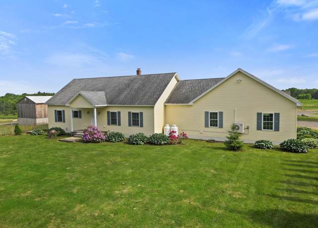 Property at 585 Charleston Rd, Charleston, ME 04422, 3 beds, 3.5 baths