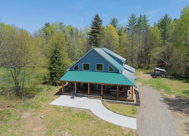 Property at 26 Christen Rd, Kingfield, ME 04947, 3 beds, 2 baths