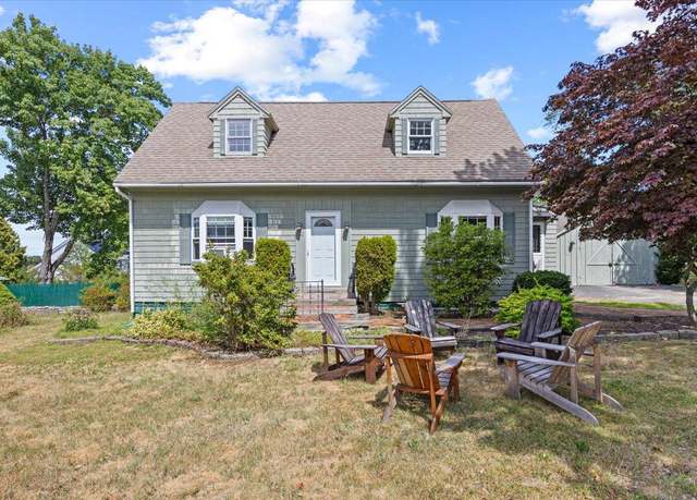 Property at 22 Round Hill St, Biddeford, ME 04005, 4 beds, 1 bath