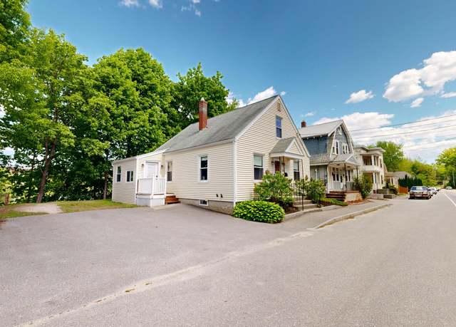 Property at 118 Riverside Dr, Auburn, ME 04210, 2 beds, 1 bath