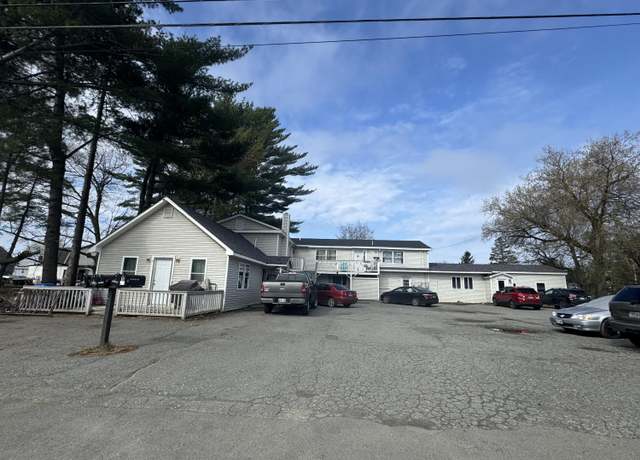 Property at 58 Greenwood Ave, Skowhegan, ME 04976, 13 beds, 5 baths