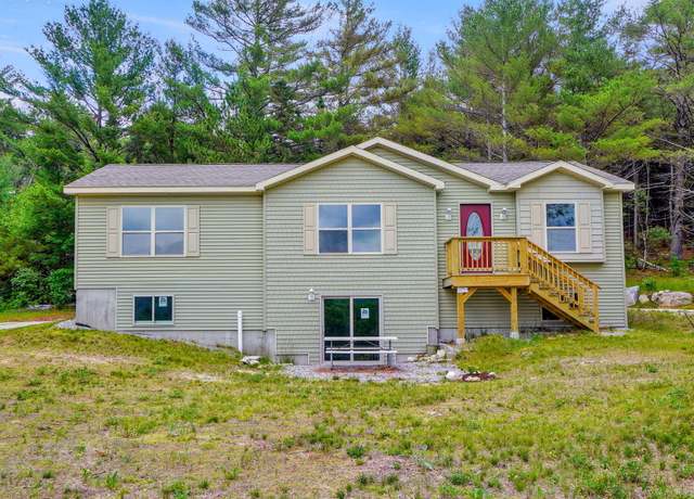 Property at 452 Flat Rd, Bethel, ME 04217, 3 beds, 2 baths