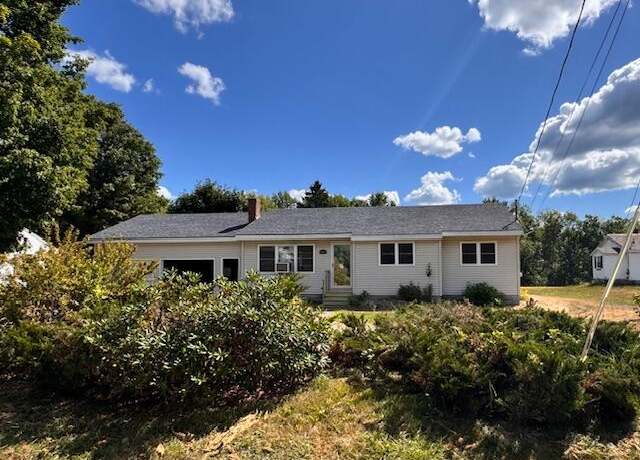 Property at 142 Pleasant St, Clinton, ME 04927, 3 beds, 1 bath