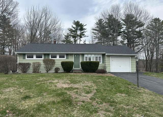 Property at 203 Golder Rd, Lewiston, ME 04240, 3 beds, 1 bath