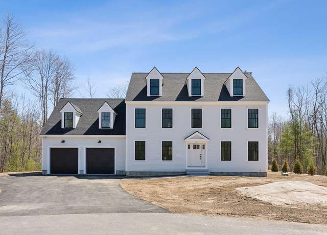 Property at 11 Acorn Ave, Kennebunkport, ME 04046, 4 beds, 3.5 baths
