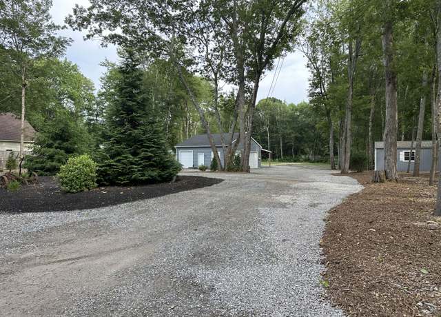 Property at 6 Melden Dr, Brunswick, ME 04011