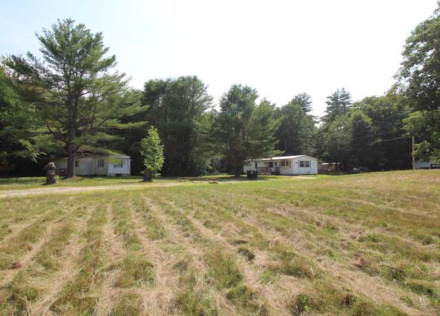 Property at 47 Bradstreet Dr, Topsham, ME 04086, 7 beds, 3 baths