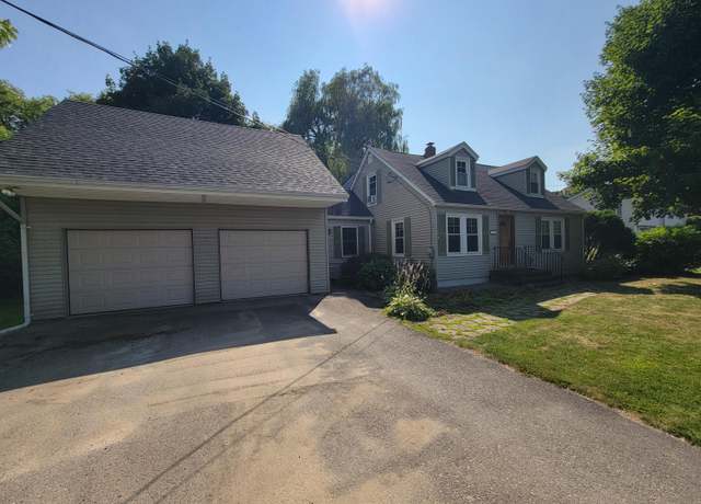 Property at 43 Wheelden Hts, Hampden, ME 04444, 4 beds, 2 baths