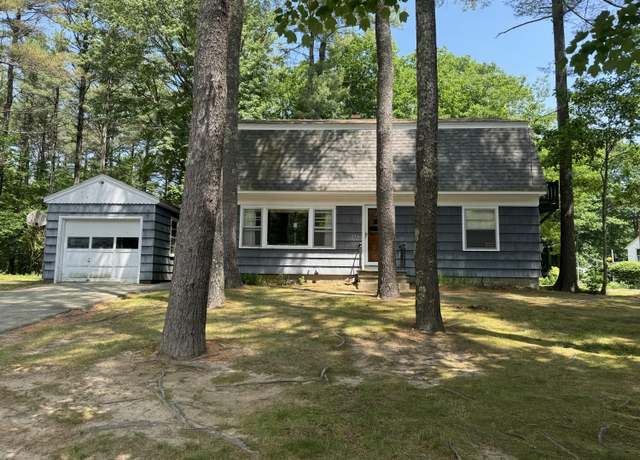 Property at 256 Berwick Rd Unit B, Ogunquit, ME 03907, 4 beds, 1 bath
