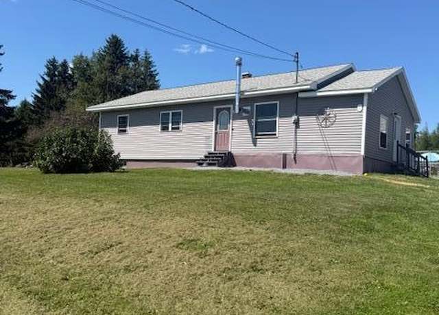 Property at 31 Plante Rd, Caribou, ME 04736, 3 beds, 1.5 baths