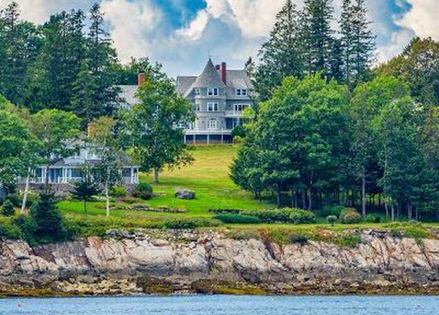 Property at 43 Eastward #43, Rockport, ME 04856, 2 beds, 2 baths
