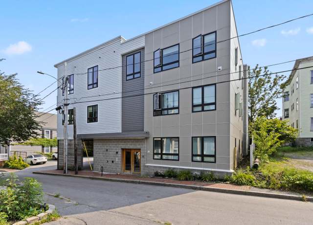 Property at 22 Tate St Unit 2D, Portland, ME 04102, 1 bed, 1 bath