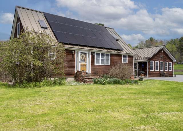 Property at 2529 Heald Hwy, Union, ME 04862, 3 beds, 2.5 baths