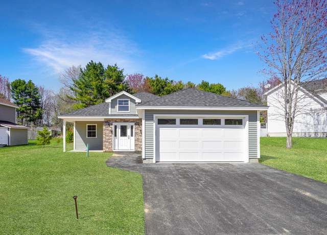 Property at 5 Country Dr, Old Orchard Beach, ME 04064, 3 beds, 2.5 baths