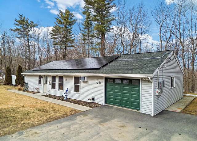 Property at 2877 N Belfast Ave, Augusta, ME 04330, 3 beds, 1 bath