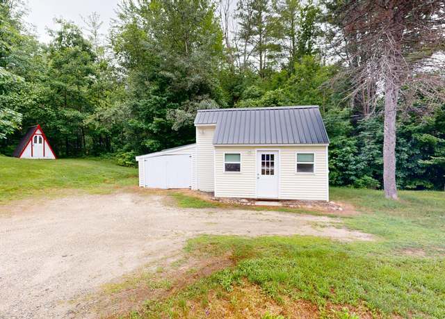 Property at 3 Streaked Mountain Rd, Buckfield, ME 04220, 1 bed, 1 bath