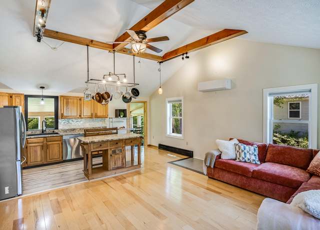 Property at 20 Sunset View Vw, Dayton, ME 04005, 2 beds, 1 bath