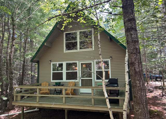 Property at 2 Vacation Ln, Mount Desert, ME 04660, 2 beds, 1 bath