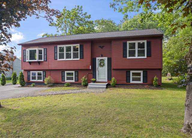 Property at 94 Pine Ledge Dr, Wells, ME 04090, 4 beds, 2 baths