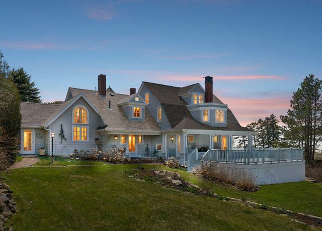 Property at 168 Ocean Ave, Kennebunkport, ME 04046, 6 beds, 3.5 baths