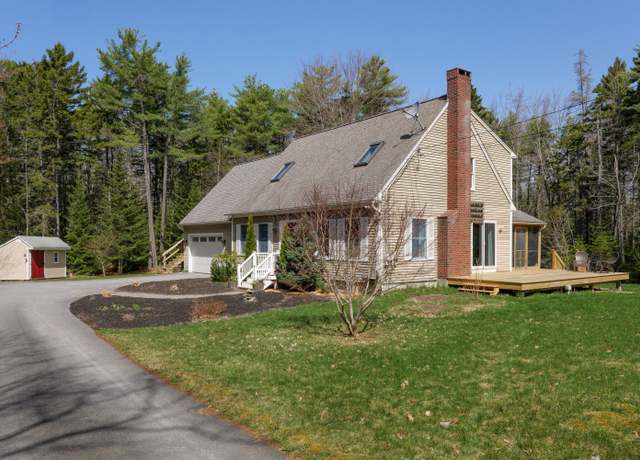 Property at 27 Libby Ln, Brunswick, ME 04011, 3 beds, 3.5 baths