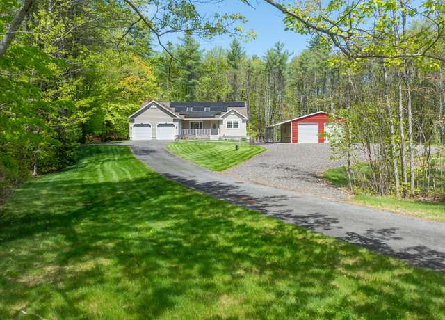 Property at 20 Leavitt Dr, Gorham, ME 04038, 3 beds, 2 baths
