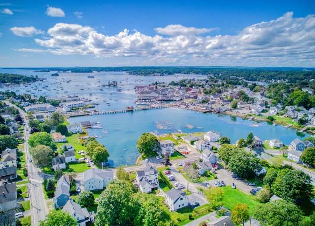 Property at 39 Union St #2, Boothbay Harbor, ME 04538, 2 beds, 1.5 baths