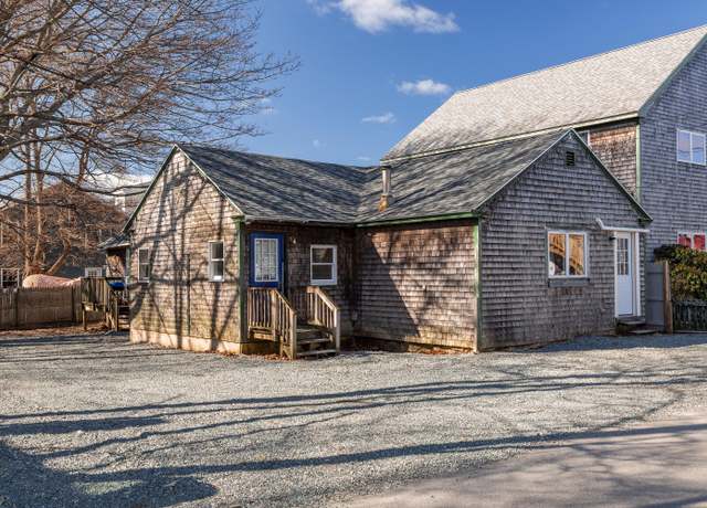Property at 14 Pleasant St, Bar Harbor, ME 04609, 6 beds, 2 baths