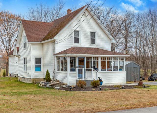 Property at 164 Nichols St, Pittsfield, ME 04967, 4 beds, 1.5 baths