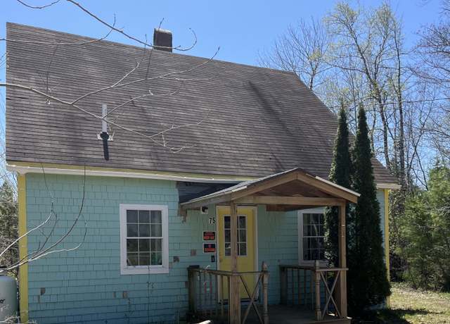 Property at 75 Covenant Way, Sedgwick, ME 04676, 3 beds, 1 bath