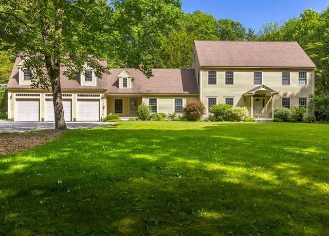 Property at 144 Orchard Rd #1, Cumberland, ME 04021, 5 beds, 4 baths
